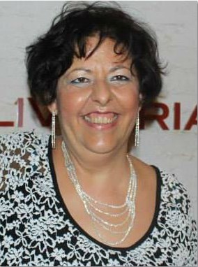Cristina H. Rocha